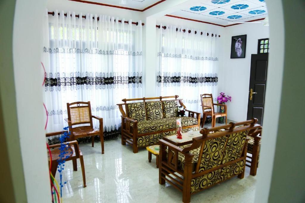 Indusara Villa بينتوتا المظهر الخارجي الصورة